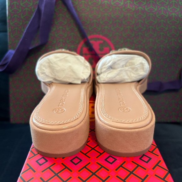NIB ππππ πππππ Eleanor Crystal Embellished Leather Slides; Meadowsweet - Picture 7 of 8